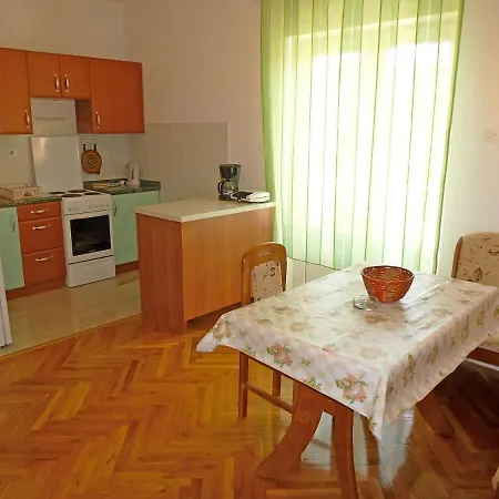 Apartman Jelka *