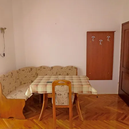 Jelka Njivice